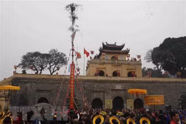 Cây nêu – la perche rituelle du Têt