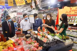 Pour approcher les produits vietnamiens aux consommateurs singapouriens