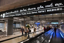 La Thaïlande autorise les étrangers à réclamer des frais médicaux pour le traitement de COVID-19