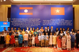 Vietnam-Laos : des ambassades en Chine célèbrent le 60e anniversaire des relations bilatérales