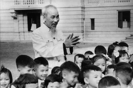 Président Ho Chi Minh, le plus cher oncle des enfants vietnamiens