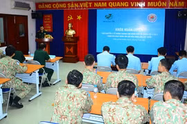 Entraînement sur le transport médical aérien pour l'hôpital de campagne de niveau 2 No 3