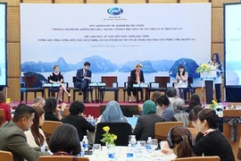 Séminaire de l’APEC sur l'amélioration des connaissances et compétences des femmes et filles 