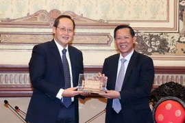 Ho Chi Minh-Ville et Singapour renforcent leur coopération dans la formation des ressources humaines