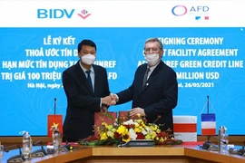 Investissement vert: l'AFD et la BIDV signent une ligne de crédit de 100 millions de dollars