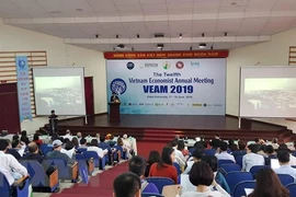 La 12e rencontre annuelle des économistes du Vietnam à Da Lat