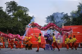 Diverses activités en l’honneur du 65e anniversaire de la libération de la capitale Hanoï