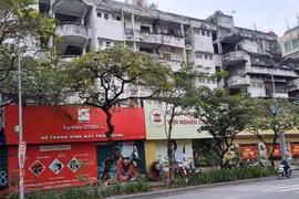 Hanoï : Rénovation et reconstruction d'anciens immeubles