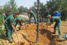 Des amoureux de Hanoï se réunissent pour la protection de l’environnement