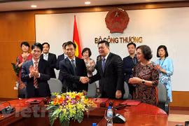 Mega Market souhaite doubler le volume de marchandises importées du Vietnam