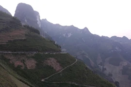 La route "Bonheur" - la route du patrimoine Ma Pi Leng
