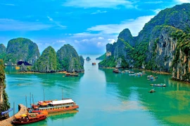 Hausse de 18% du nombre de touristes à Quang Ninh durant les jours fériés