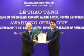 L’ancien ambassadeur de Roumanie au Vietnam à l'honneur