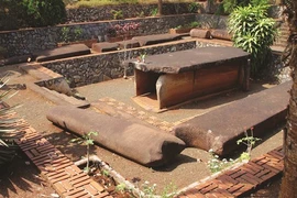 Le tombeau de Cu Thach - Hàng Gon à Long Khanh