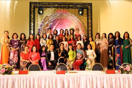 Lancement du concours de beauté Mrs «Ao dài» en Europe 2020