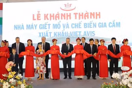 Inauguration de l’usine de transformation de la volaille Viet Avis à Thanh Hoa