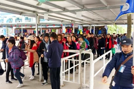 Nouvel An : Quang Ninh accueille 200.000 touristes pendant les jours fériés
