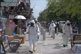 COVID-19 : le nombre des infections augmente en Indonésie et aux Philippines