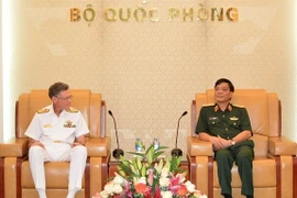 Renforcement des liens de défense entre le Vietnam et l'Australie