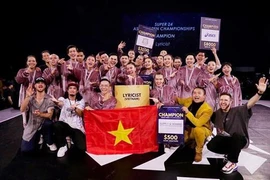Lyricist couronné au concours de danse d'Asie du Sud-Est