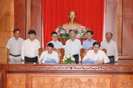 Renforcement de la coopération entre la VNA et Tien Giang