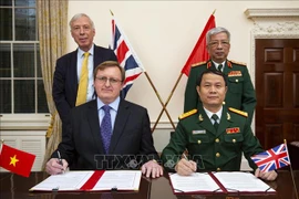 La coopération de défense Vietnam-Royaume-Uni contribue à consolider la paix et la stabilité