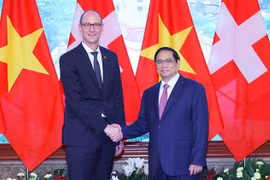 Le Vietnam prête une grande importance à l'amitié et à la coopération avec la Suisse 