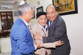 Les dirigeants multiplient les rencontres à l'occasion du Tet du Cochon