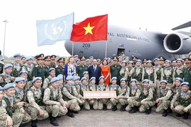Le président à la cérémonie de départ des forces vietnamiennes de maintien de la paix de l’ONU