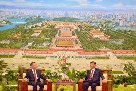 Le secrétaire général du Comité central du Parti communiste du Vietnam et président de la République socialiste du Vietnam To Lam (gauche) et le secrétaire général du Comité central du Parti communiste chinois et président de la République populaire de Chine Xi Jinping. Photo : VNA
