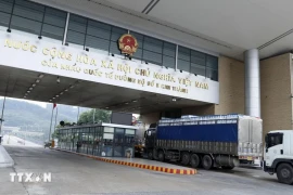 Au poste frontière n°2 de la route internationale Kim Thanh (Photo : VNA)