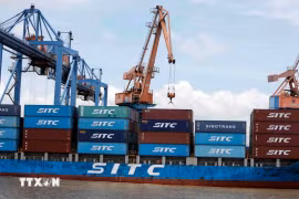 Recettes du budget de l'État provenant de l'import-export en hausse de 7,4% en cinq mois