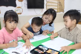 Enfants de l’école maternelle Hoa Sen de la ville de Vinh, province centrale de Nghe An. Photo : VNA