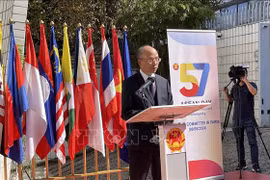 L'ambassadeur du Vietnam en France Dinh Toan Thang. Photo : VNA