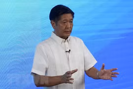  Philippines et États-Unis discutent de mesures pour promouvoir les relations de défense