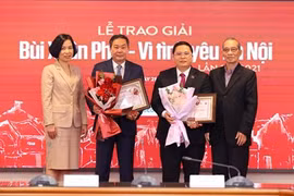 14e Prix Bùi Xuân Phai : le compositeur Hông Dang reçoit le Grand Prix