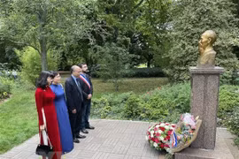 Célébration de la Fête nationale du Vietnam dans le monde