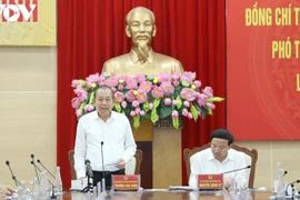 Le vice-Premier ministre Truong Hoa Binh à Quang Ninh