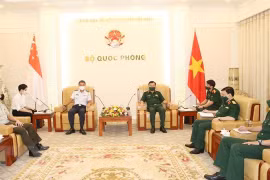 Le Vietnam cherche à coopérer avec Singapour sur la production de vaccins anti-COVID-19