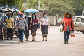 Le Laos publie une directive temporaire sur l'entrée et la sortie
