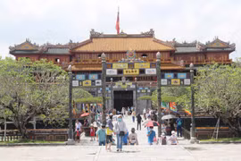 Huê remporte trois prix du tourisme de l'ASEAN en 2021