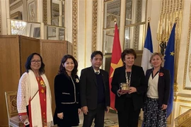 La France prête à travailler avec le Vietnam pour restaurer des vestiges de l'architecture coloniale