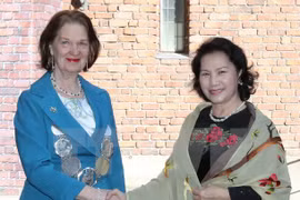 La présidente de l’AN du Vietnam rencontre la maire de Stockholm