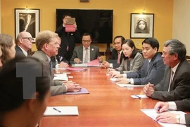 L’État américain de Virginie scelle sa coopération avec six localités vietnamiennes
