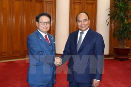 Le PM Nguyen Xuan Phuc reçoit le ministre japonais de l'Économie