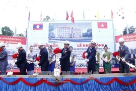 Un lycée cadeau du leader du PCV mis en chantier au Laos