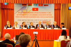 L’accord "a donné un nouvel élan au commerce Vietnam-UEEA"