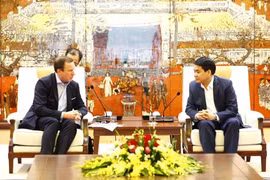 Hanoi déroulera le tapis rouge aux investisseurs étrangers