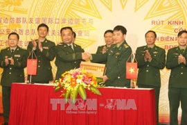  Vietnam-Chine : Bon bilan des échanges politiques entre garde-frontières
