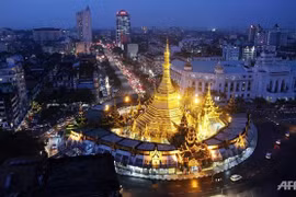 Le Vietnam félicite le Myanmar pour sa 69e Journée d’indépendance